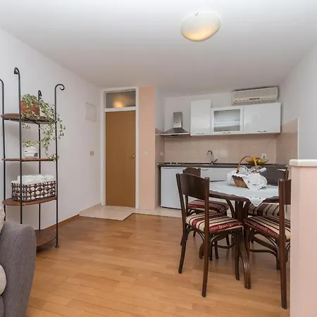 Apartment Pihler